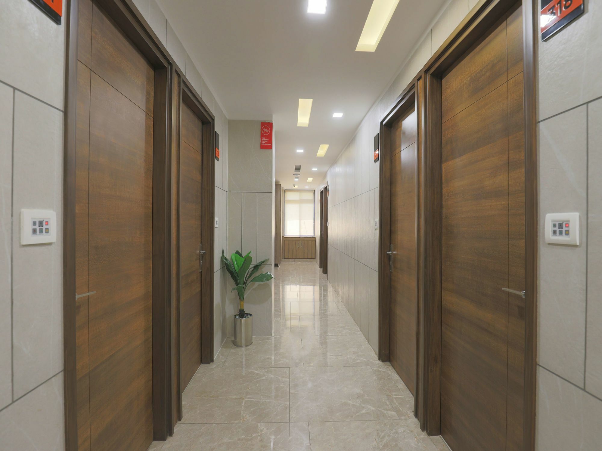 Hotel Repose Ahmedabad Exterior foto